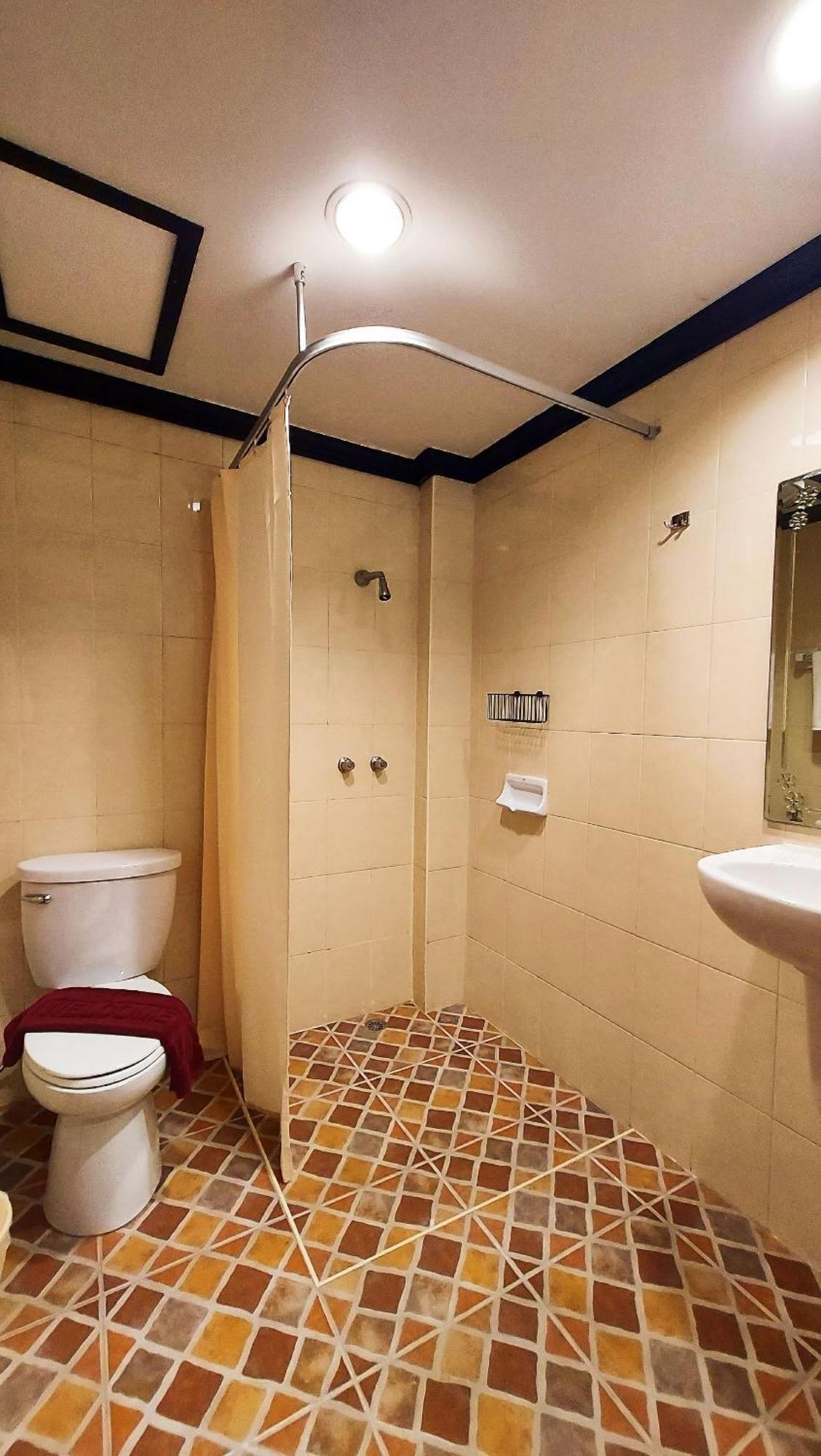 Sawasdee Apartment Patong 外观 照片